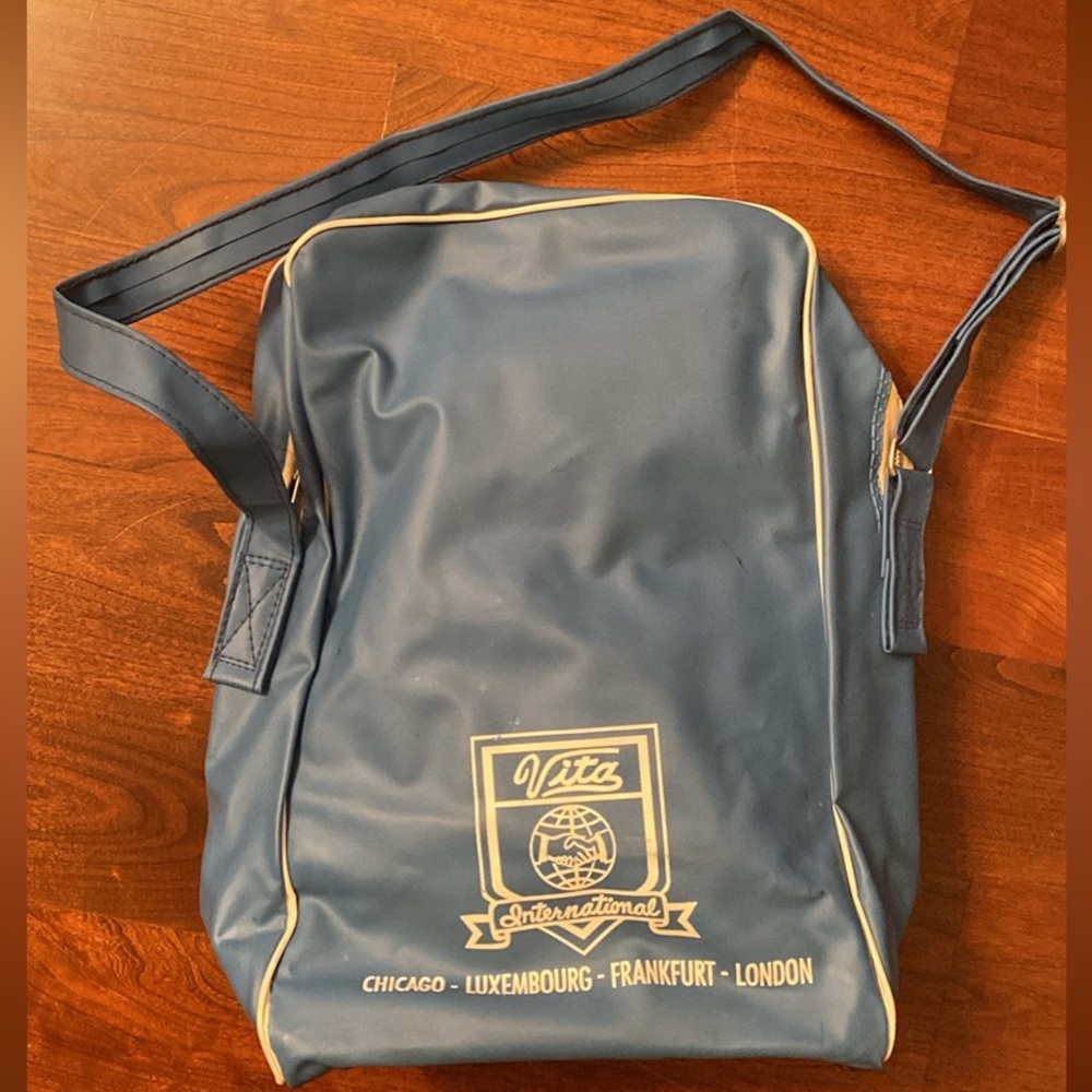 Vintage Vita International Travel Bag